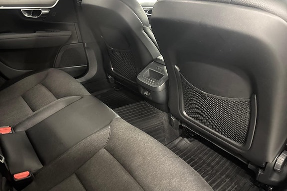 Volvo V90 11 of 21