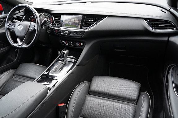 Opel Insignia 23 of 27