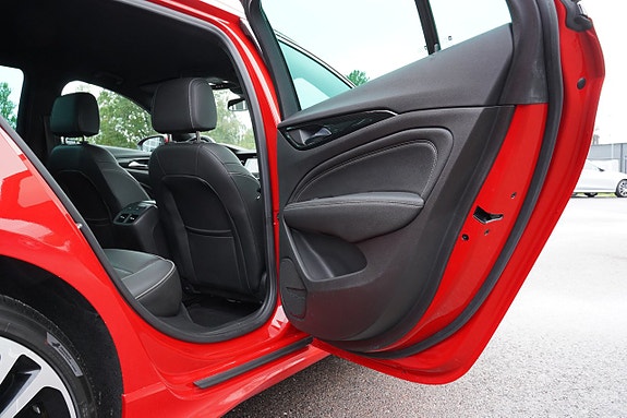 Opel Insignia 19 of 27