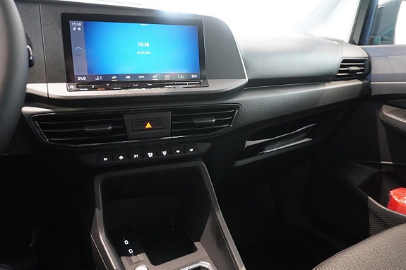 Ford Transit Connect 10 of 15