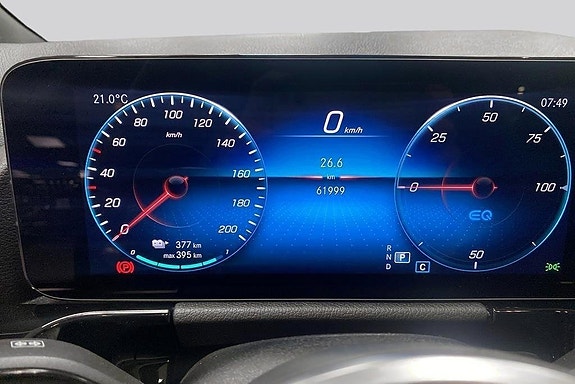 Mercedes-Benz EQA300 10 of 14