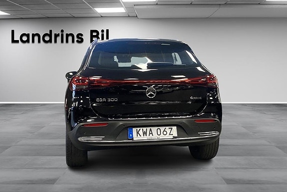 Mercedes-Benz EQA300 5 of 14