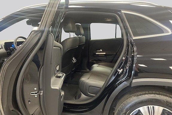 Mercedes-Benz EQA300 9 of 14