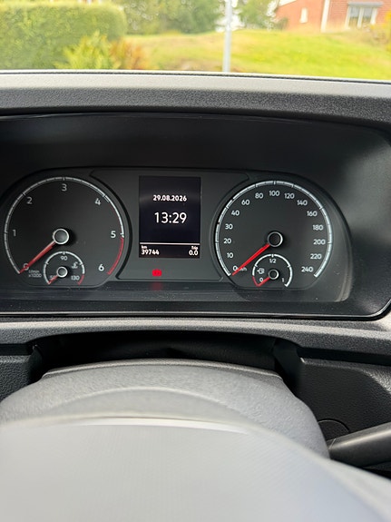 Volkswagen Caddy Maxi 6 of 16