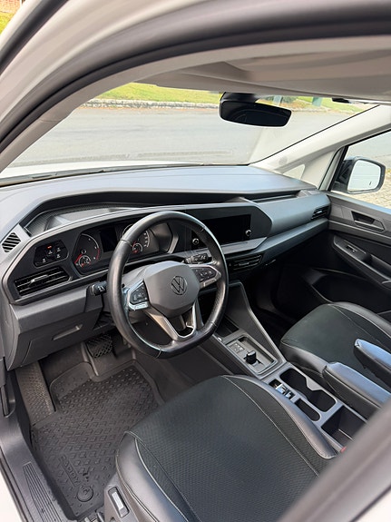 Volkswagen Caddy Maxi 10 of 16