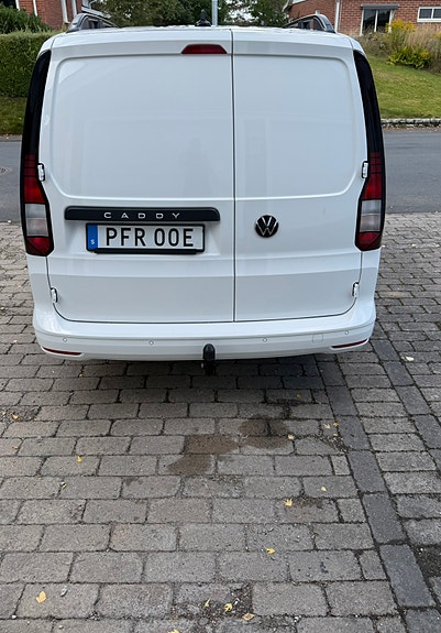 Volkswagen Caddy Maxi 12 of 16