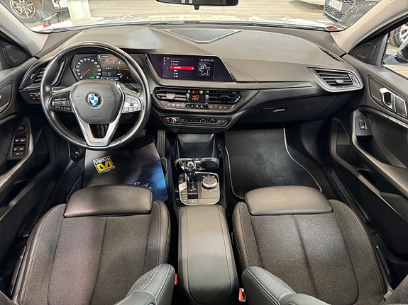 BMW 118i 10 of 10
