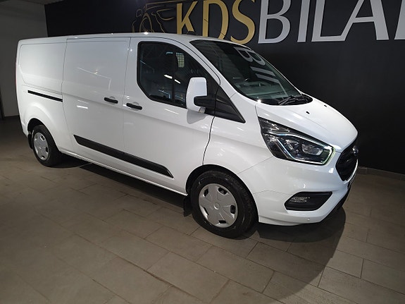 Ford Transit Custom 7 of 12