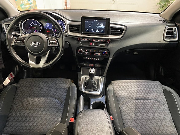 Kia Ceed 11 of 15