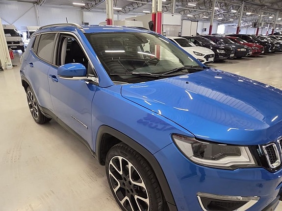 Jeep Compass 3 of 10