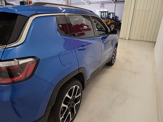 Jeep Compass 6 of 10