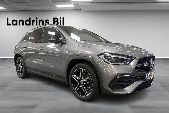 Mercedes-Benz GLA250 e 3 of 15