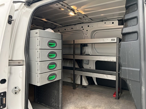 Volkswagen Caddy Maxi 13 of 30