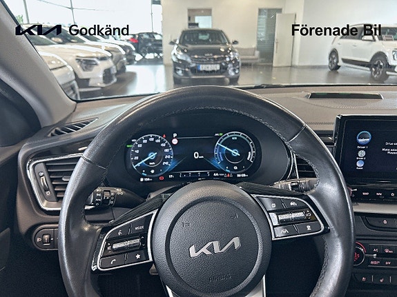 Kia Ceed 10 of 16