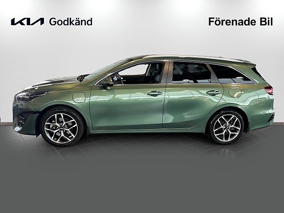 Kia Ceed 4 of 16
