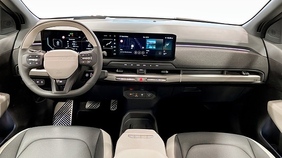 Kia EV3 4 of 14