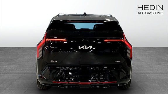 Kia EV3 7 of 14