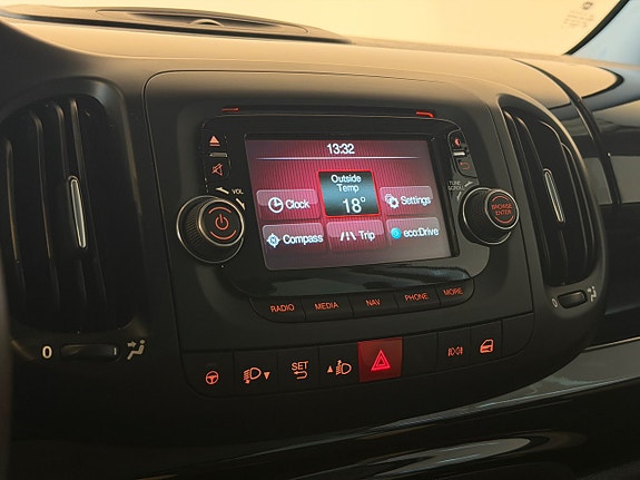 Fiat 500L 11 of 16