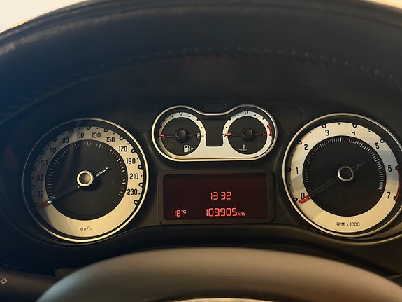 Fiat 500L 10 of 16