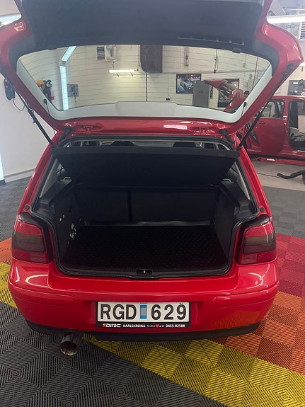 Volkswagen Golf IV 11 of 12