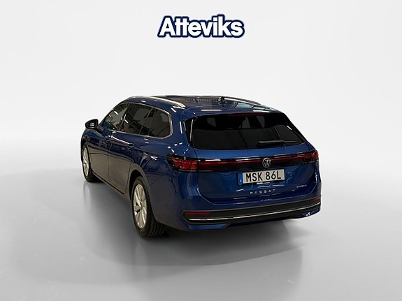 Volkswagen Passat 5 of 15