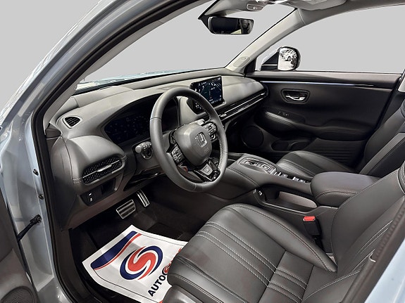 Honda ZR-V 8 of 20
