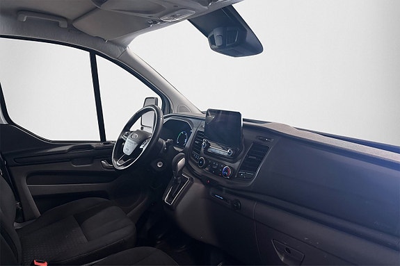 Ford Transit Custom 10 of 27