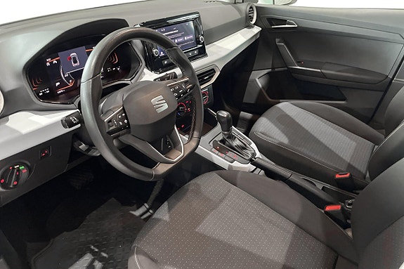Seat Arona 12 of 23