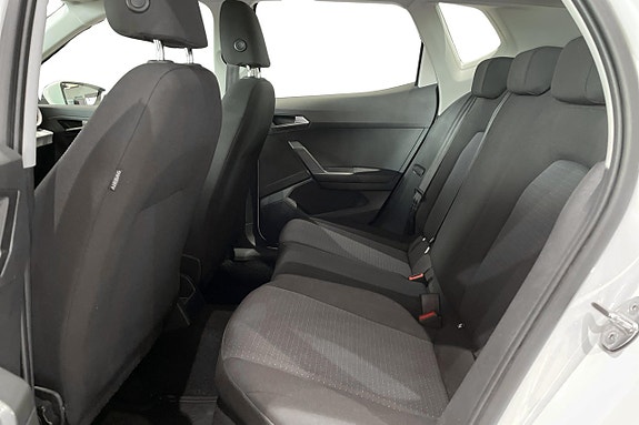 Seat Arona 15 of 23