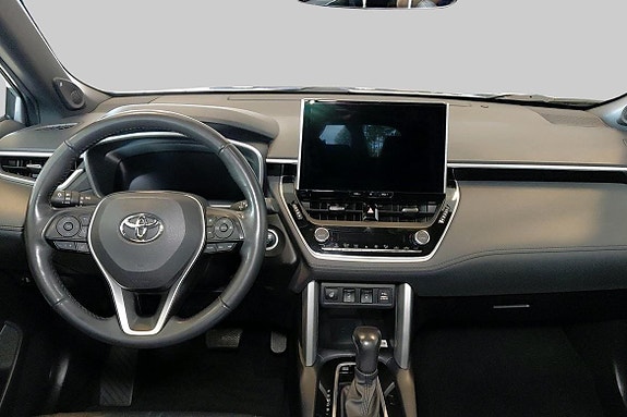 Toyota Corolla Cross 9 of 11