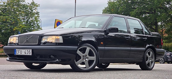 Volvo 850 2 of 27