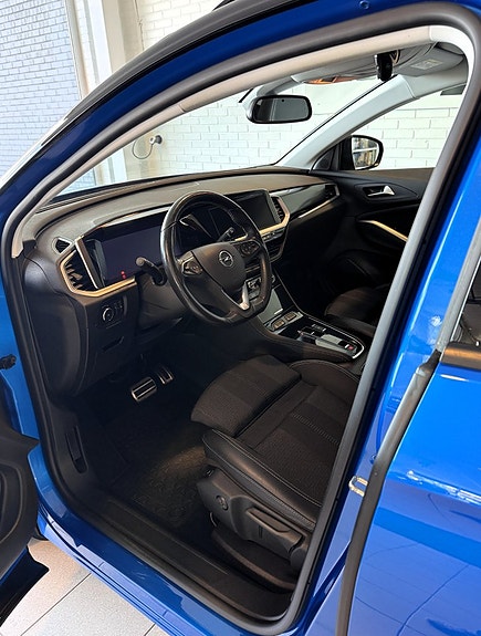 Opel Grandland 12 of 14