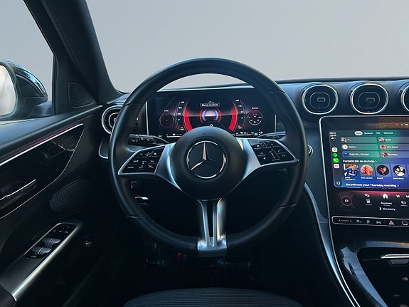 Mercedes-Benz C300 d 9 of 26
