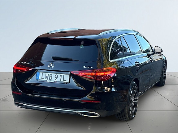 Mercedes-Benz C300 d 6 of 26