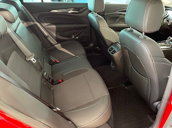 Opel Insignia 23 of 27