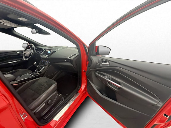 Ford Kuga 23 of 30