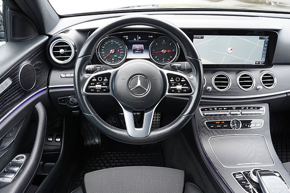 Mercedes-Benz E220 d 13 of 27