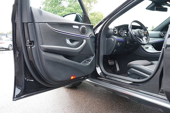 Mercedes-Benz E220 d 11 of 27