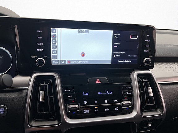 Kia Sorento 23 of 28