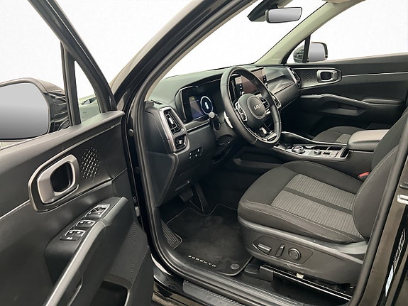 Kia Sorento 13 of 28