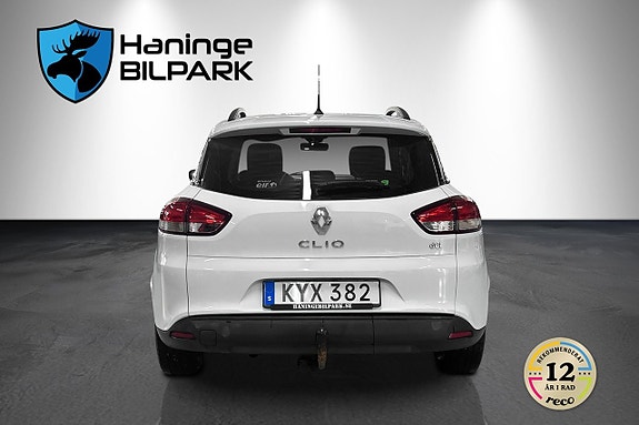 Renault Clio 8 of 21