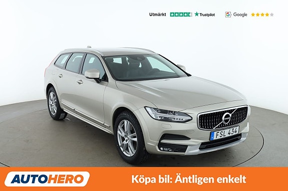 Volvo V90 Cross Country 8 of 30
