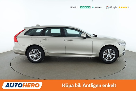 Volvo V90 Cross Country 7 of 30
