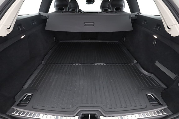 Volvo V90 Cross Country 18 of 30