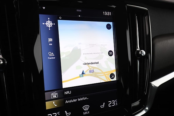 Volvo V90 Cross Country 23 of 30