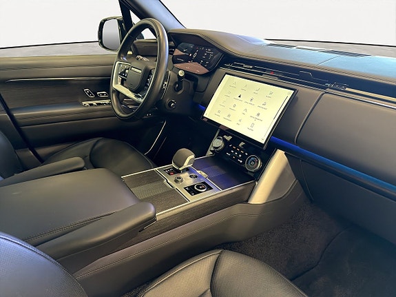 Land Rover Range Rover 21 of 28