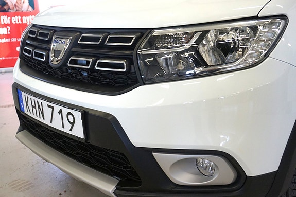 Dacia Sandero Stepway 4 of 23