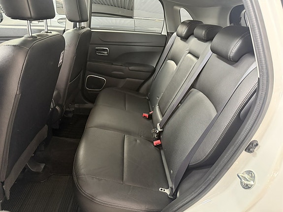 Mitsubishi ASX 7 of 16
