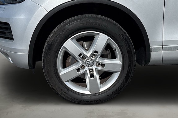 Volkswagen Touareg 9 of 21