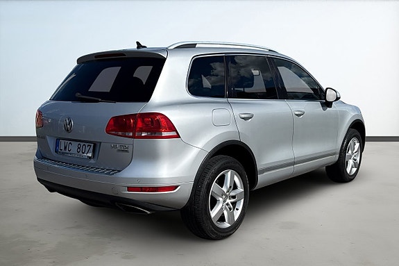 Volkswagen Touareg 5 of 21